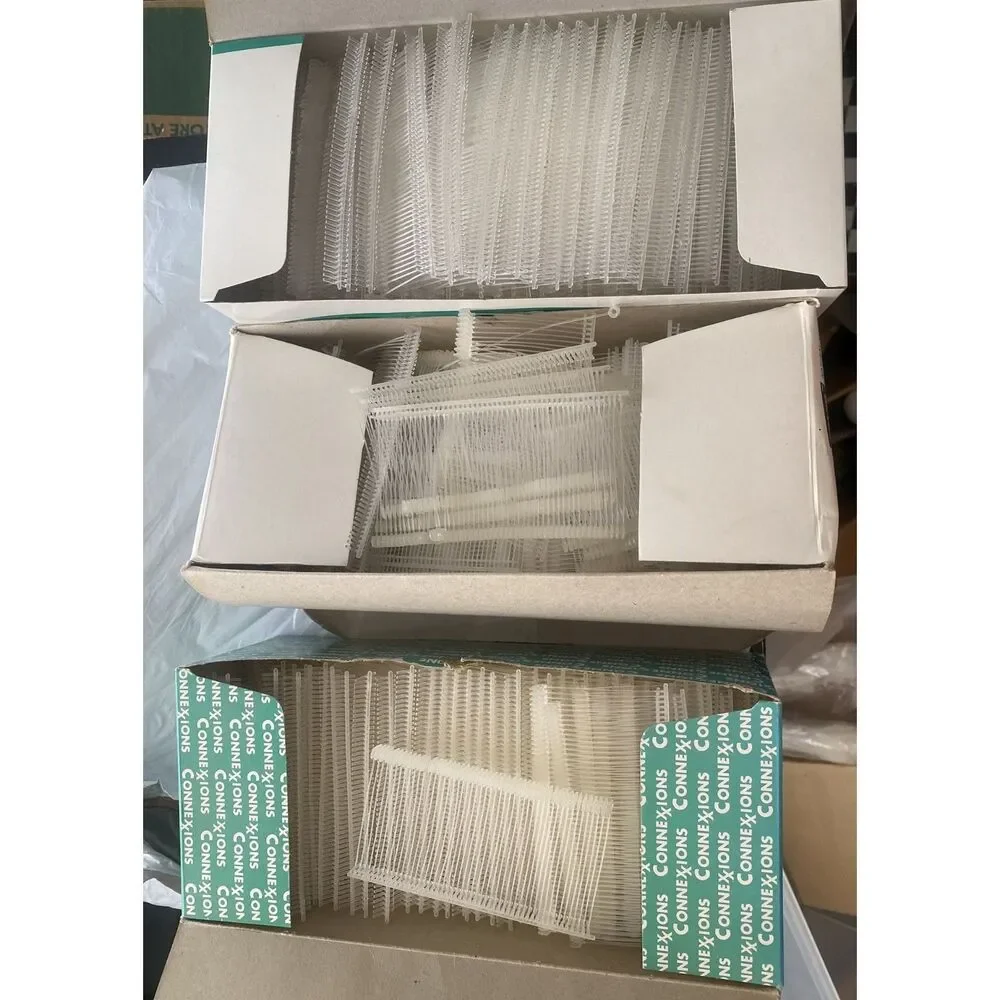 Retail Clothing Tagging Kit Lot - 2 Motex Guns & 15,000+ Barbs / Fasteners